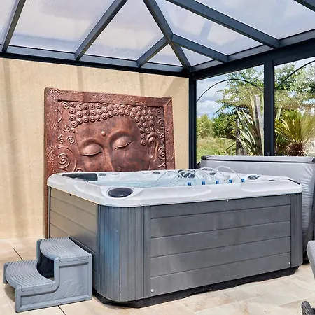 Le Hamelinet Willa *